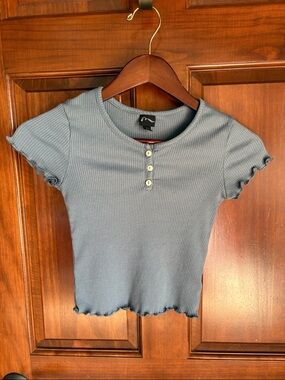 art class Ribbed Lettuce-Edge Henley Crop Top - Blue Gray-Girls Medium